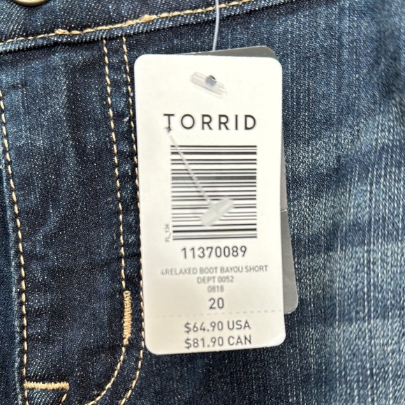 NWT Torrid Dark Wash Relaxed Bootcut Bayou Jeans  size 20 Short - Picture 9 of 13
